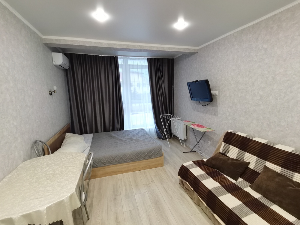 Студия 28 кв.м, 1/6