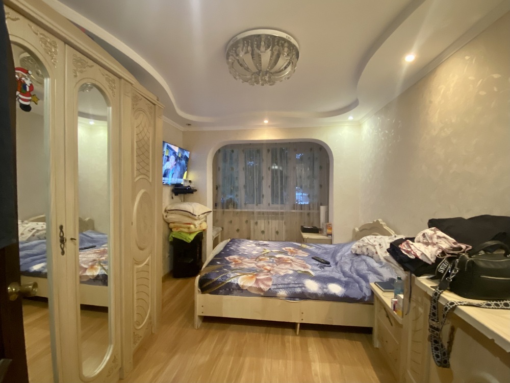 4-к. квартира 101.6 кв.м, 1/9