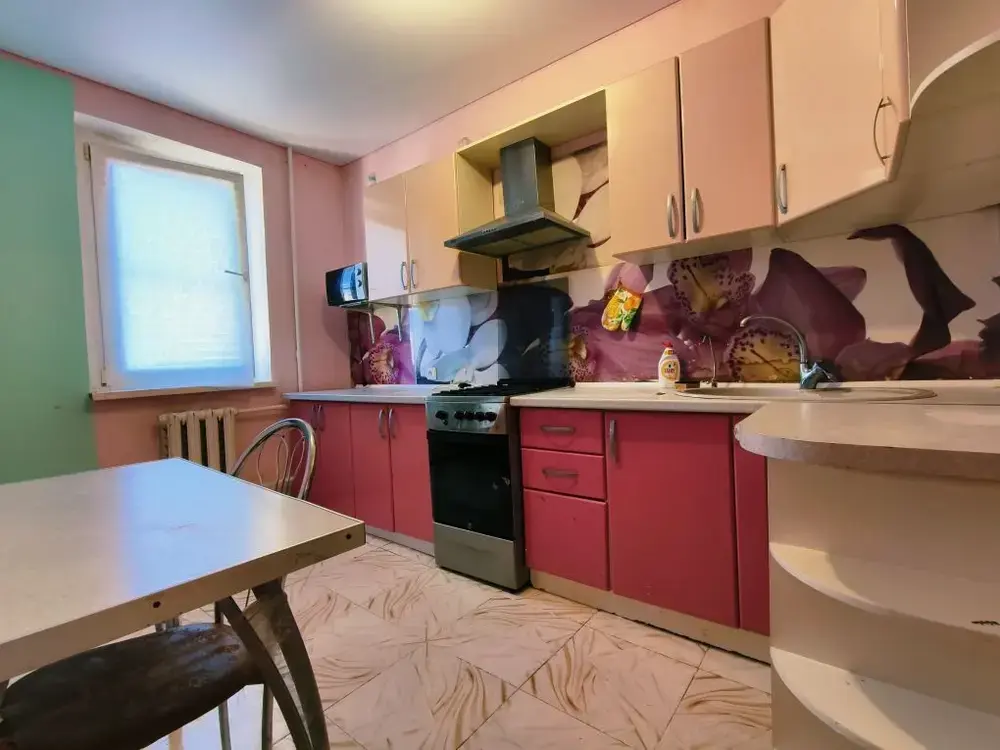 2-к. квартира 64 кв.м, 9/9