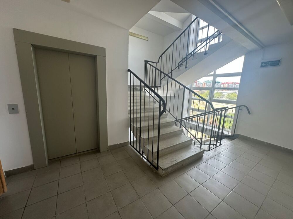 1-к. квартира 48 кв.м, 3/9