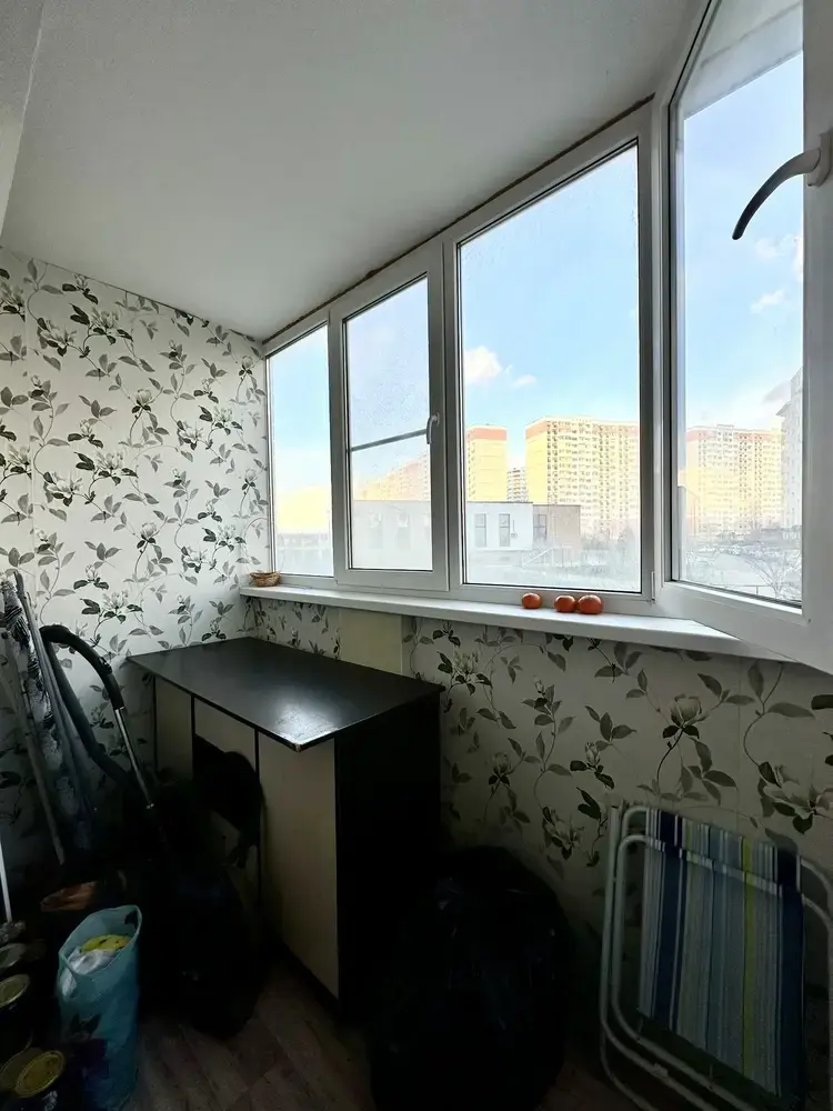 1-к. квартира 37 кв.м, 2/12