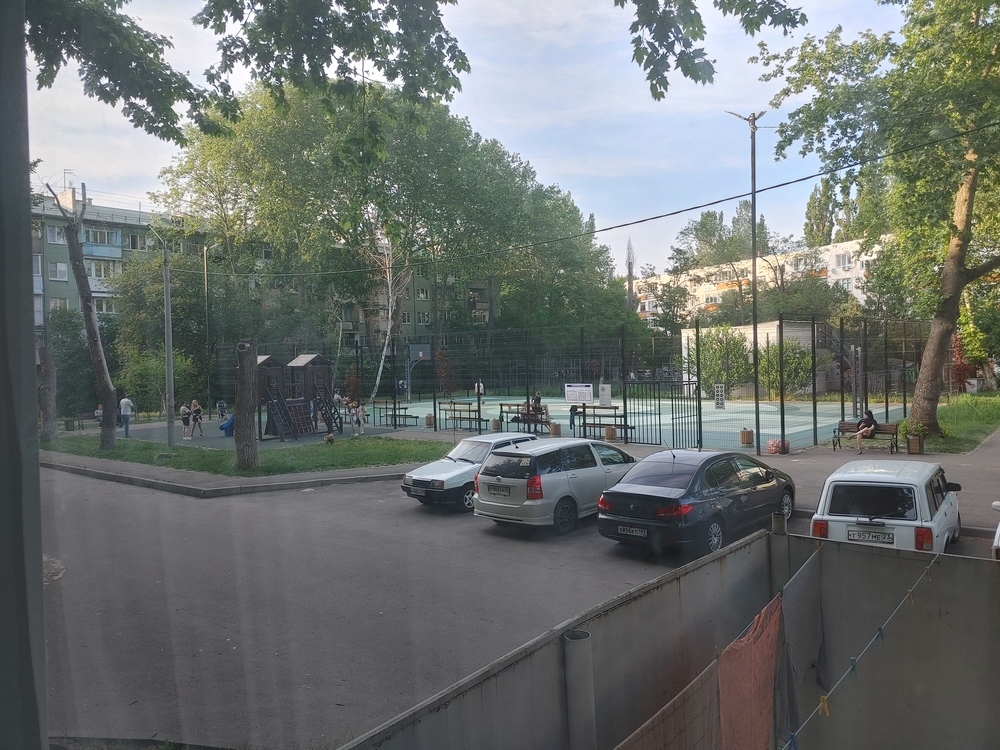 3-к. квартира 117 кв.м, 1/5