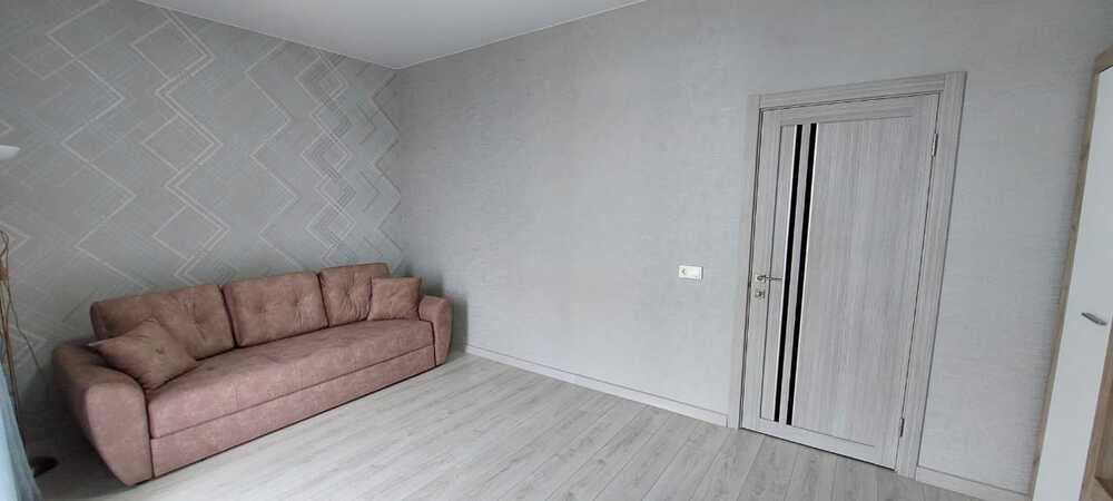 3-к. квартира 80 кв.м, 3/15