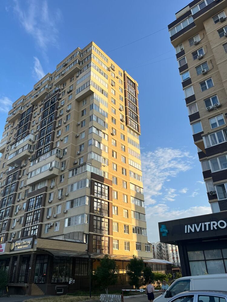 1-к. квартира 43.6 кв.м, 10/17