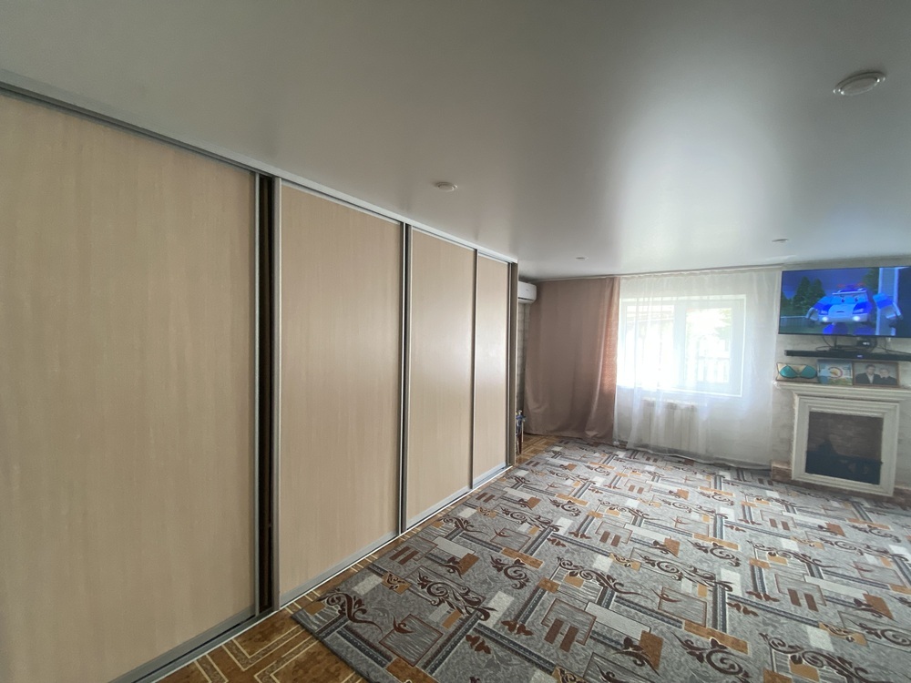 Дом 260 кв.м на участке 5.1 сот
