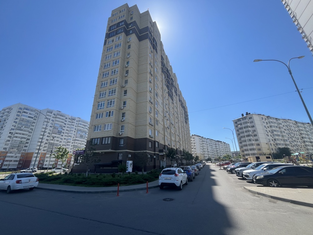1-к. квартира 41 кв.м, 3/16