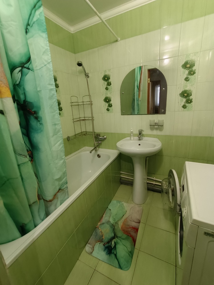 2-к. квартира 58.9 кв.м, 2/9