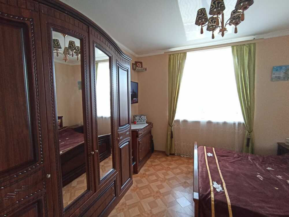 Дом 176 кв.м на участке 7.5 сот