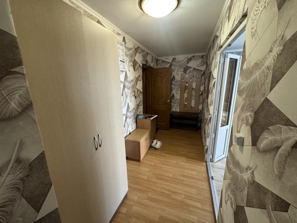 2-к. квартира 53 кв.м, 2/9