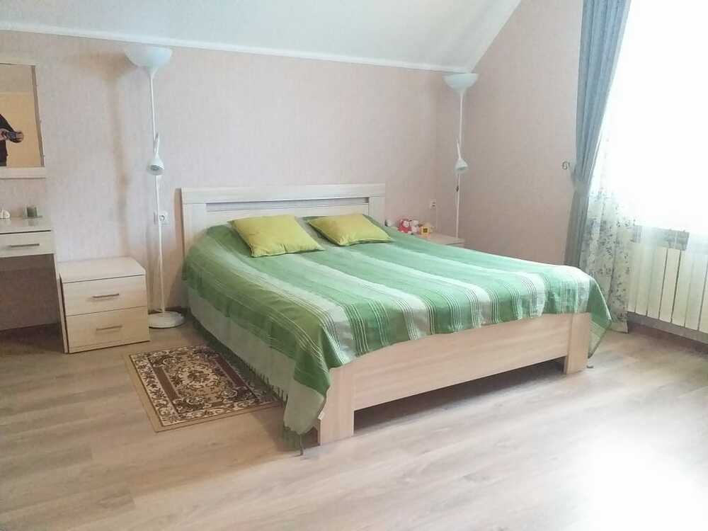 Дом 161 кв.м на участке 6.5 сот