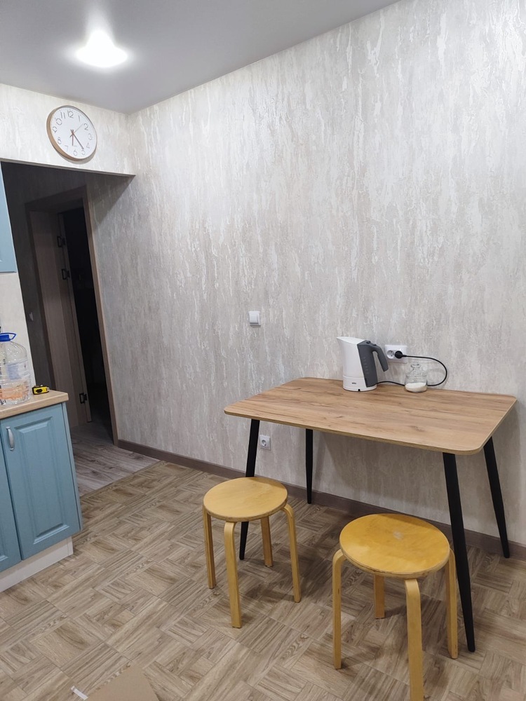 1-к. квартира 40 кв.м, 1/16