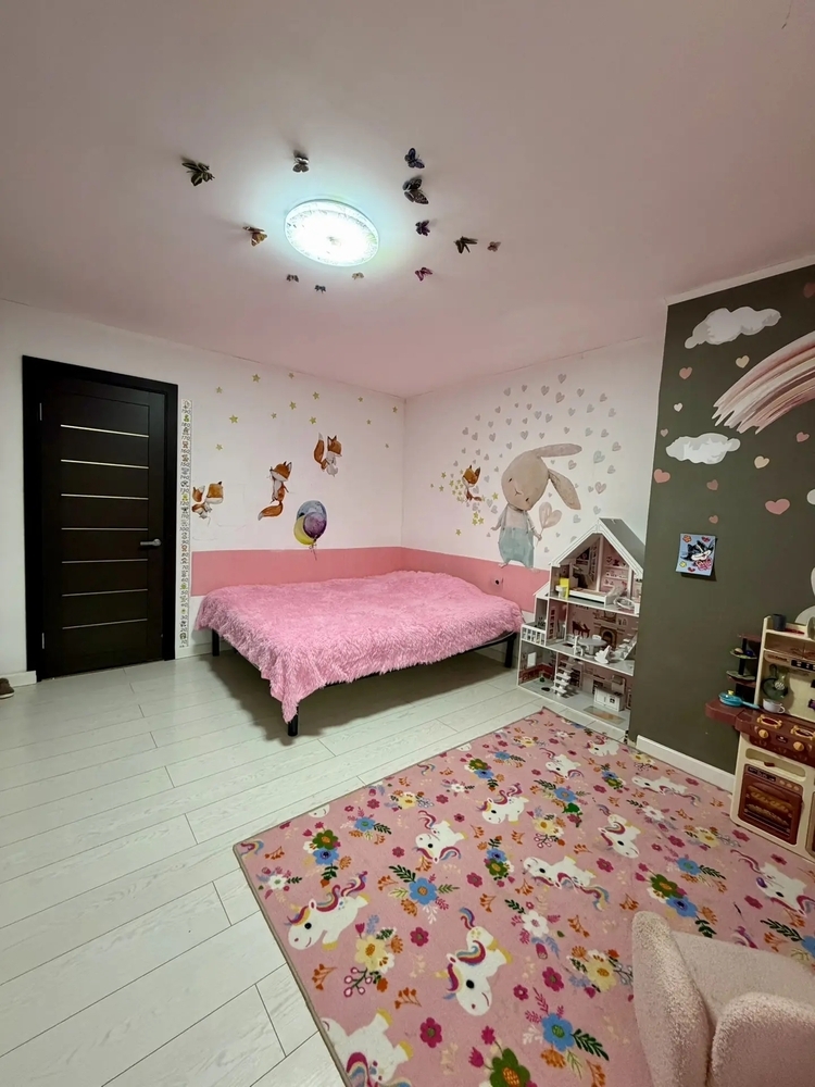 3-к. квартира 118.6 кв.м, 5/5