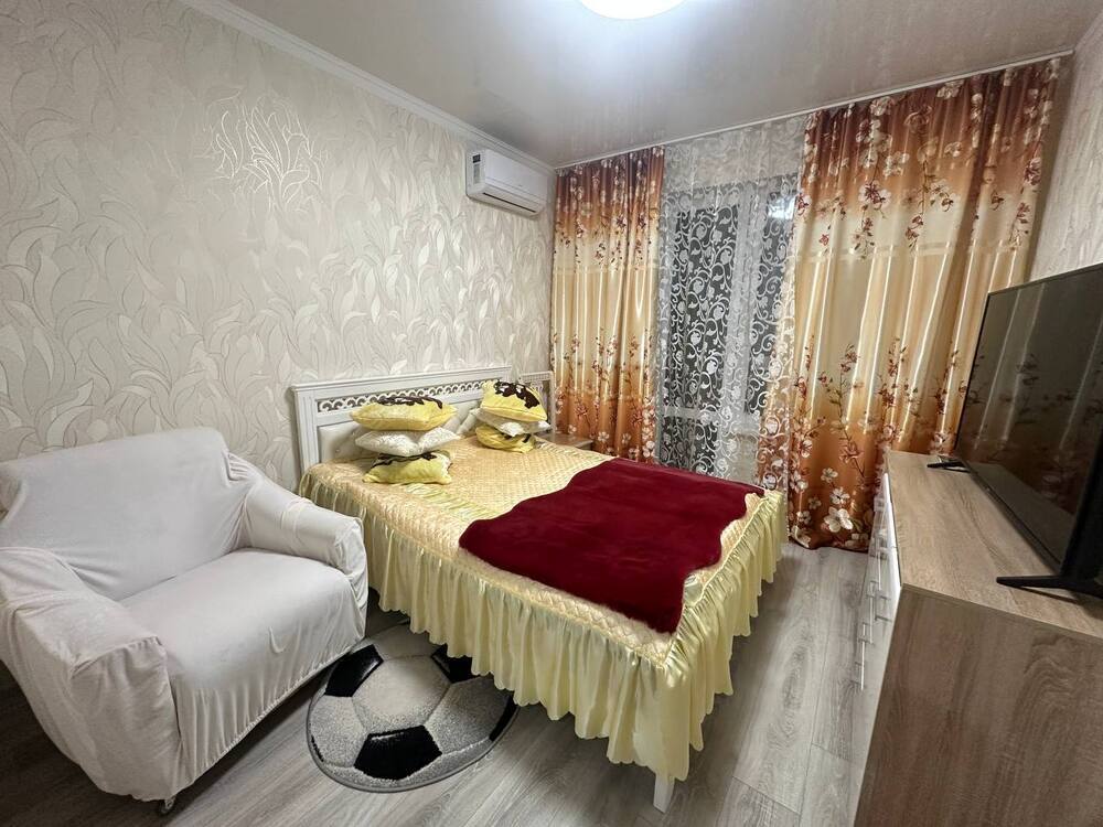 2-к. квартира 63.5 кв.м, 1/8