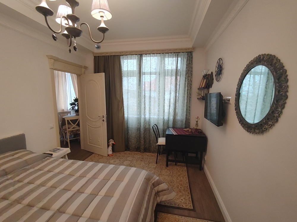 2-к. квартира 67 кв.м, 2/4