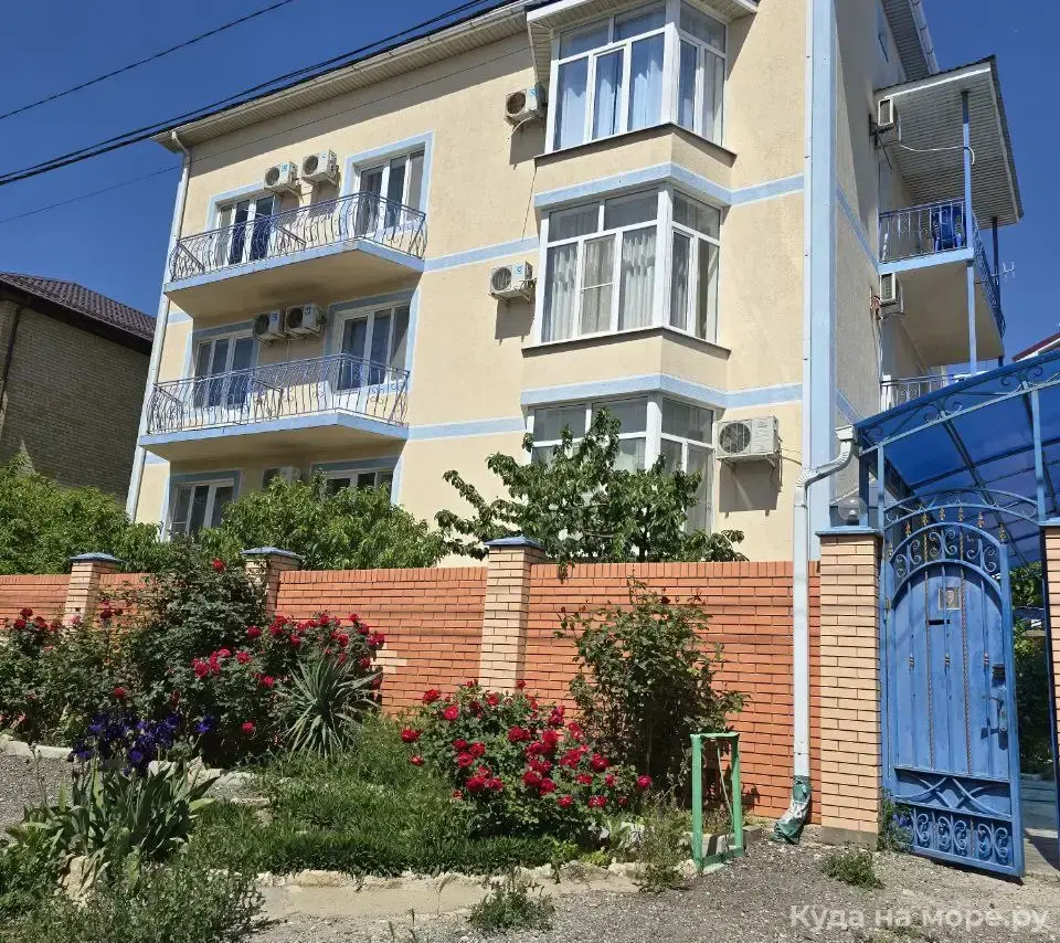 Дом 502 кв.м на участке 8 сот