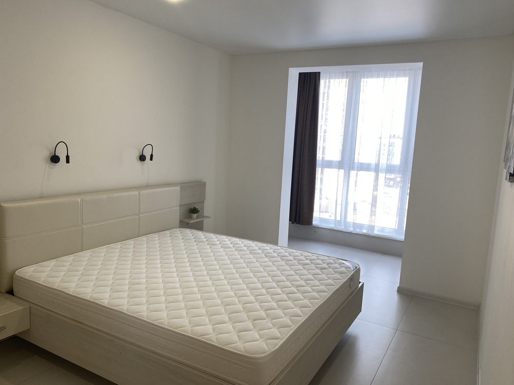 1-к. квартира 57 кв.м, 9/9