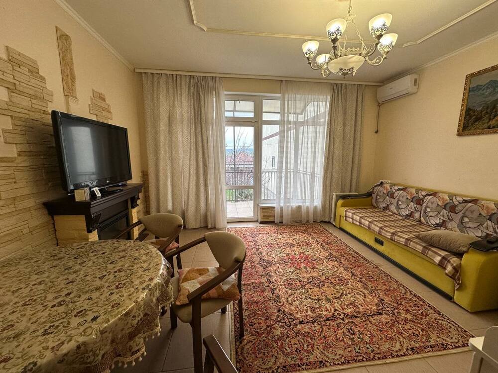 Дом 101.1 кв.м на участке 2.5 сот
