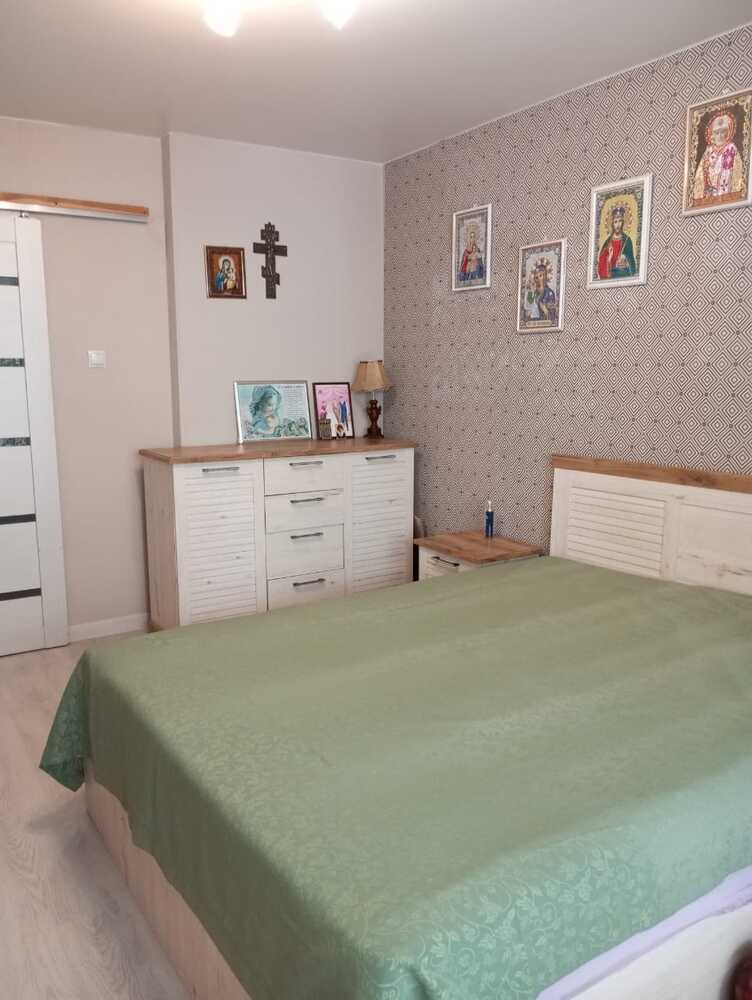 2-к. квартира 65 кв.м, 1/5