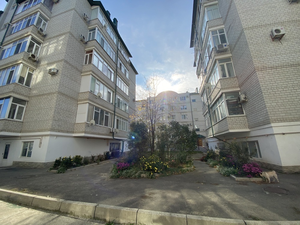 1-к. квартира 63 кв.м, 3/5
