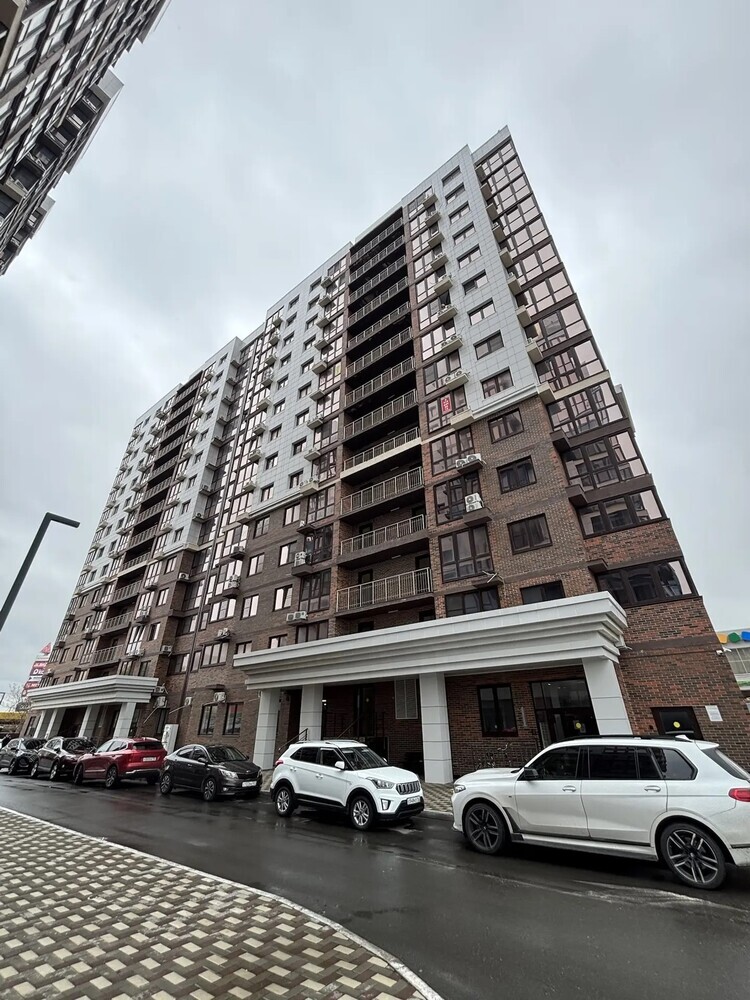 1-к. квартира 45.7 кв.м, 14/14