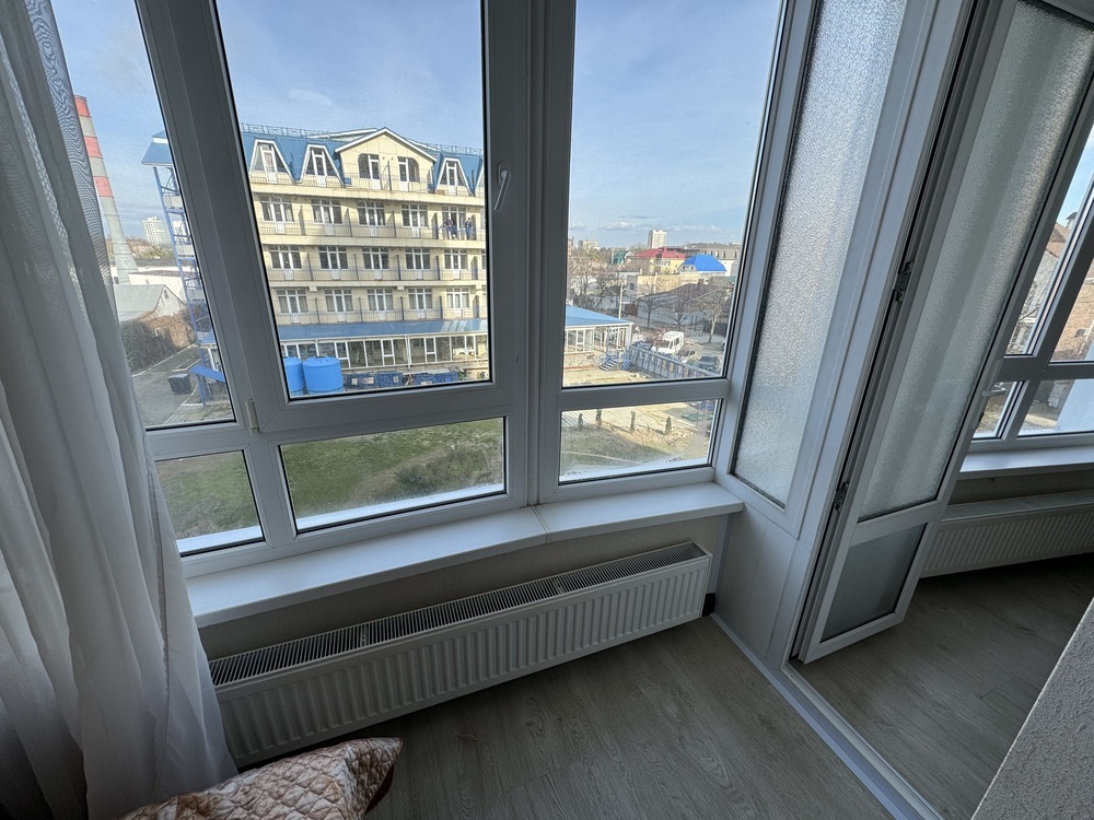 1-к. квартира 40 кв.м, 3/10