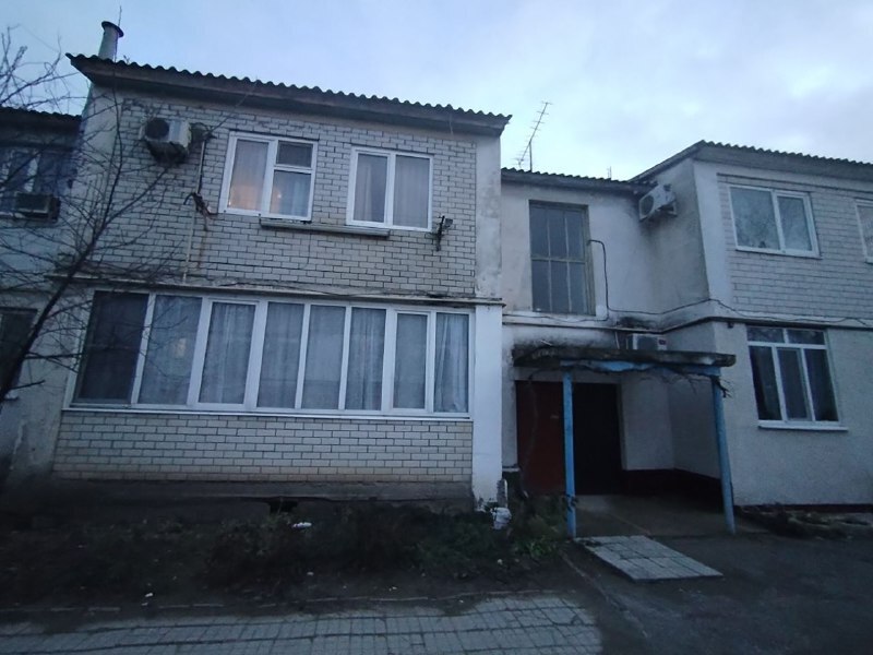 3-к. квартира 64 кв.м, 2/2