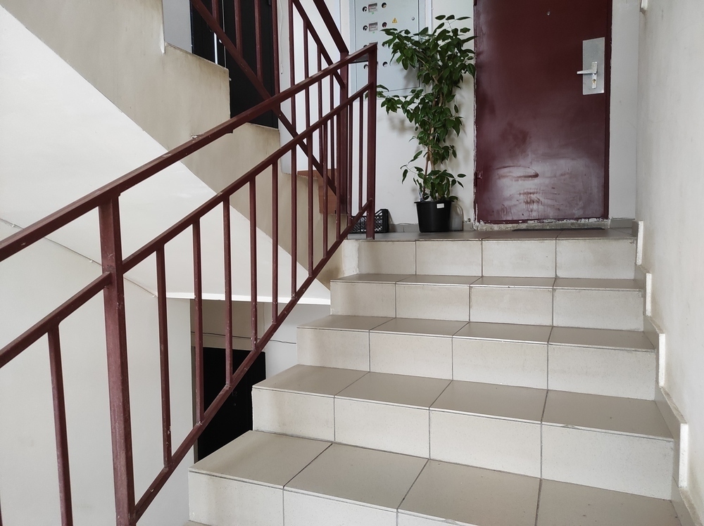 2-к. квартира 90 кв.м, 4/5