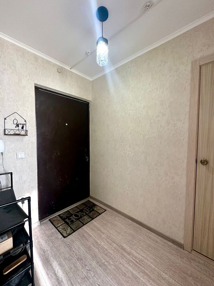 1-к. квартира 42 кв.м, 2/17