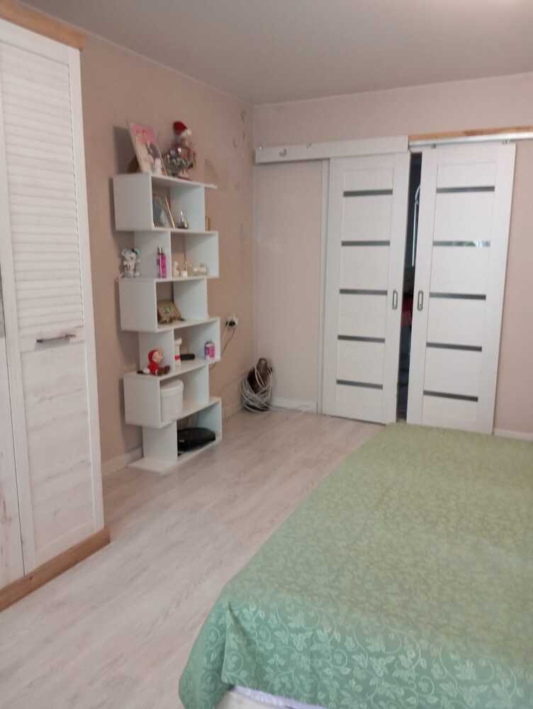 2-к. квартира 65 кв.м, 1/5