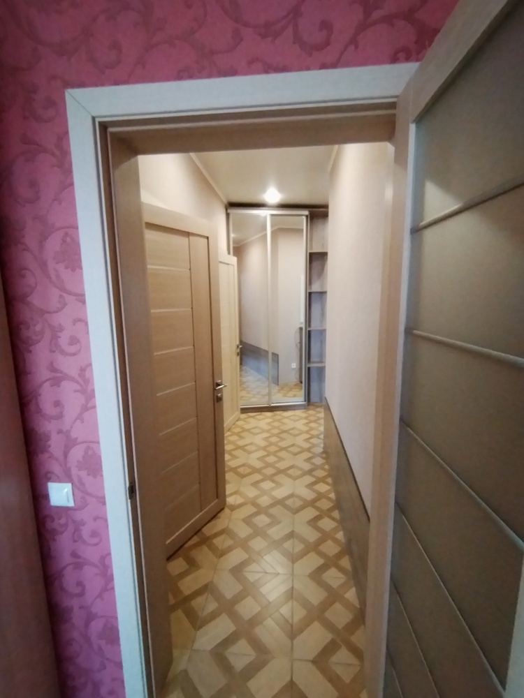 2-к. квартира 80 кв.м, 8/16