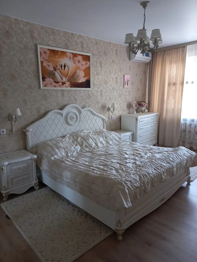 Дом 340 кв.м на участке 4 сот