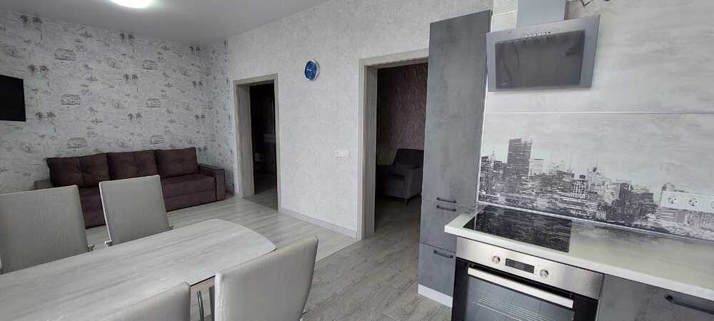 3-к. квартира 80 кв.м, 3/15