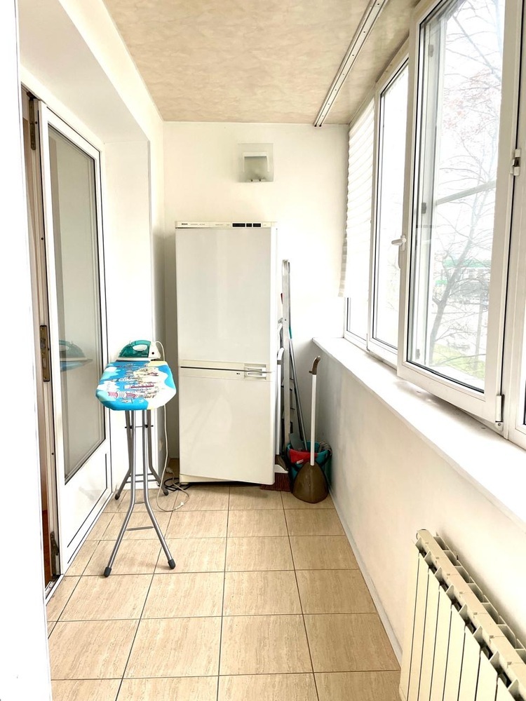 3-к. квартира 96 кв.м, 3/6
