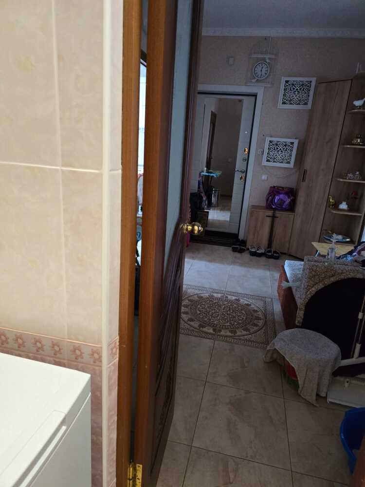 2-к. квартира 75 кв.м, 10/10