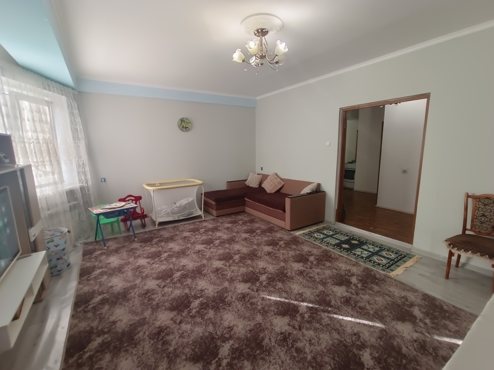 4-к. квартира 111.8 кв.м, 1/7