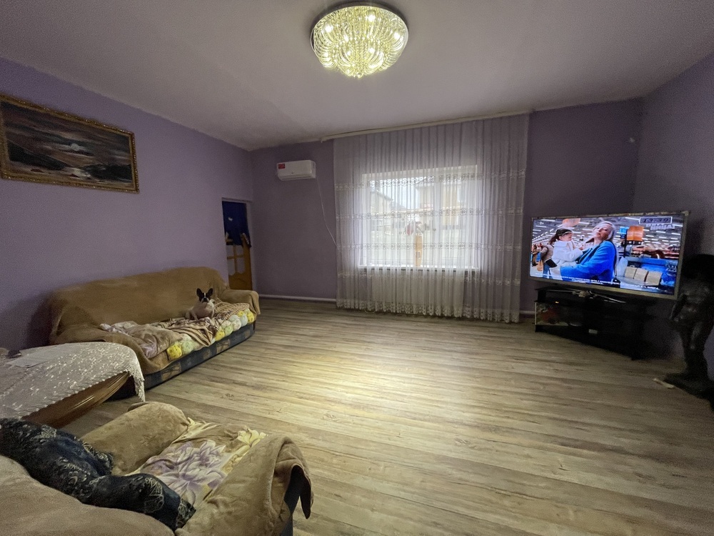 Дом 140 кв.м на участке 8 сот