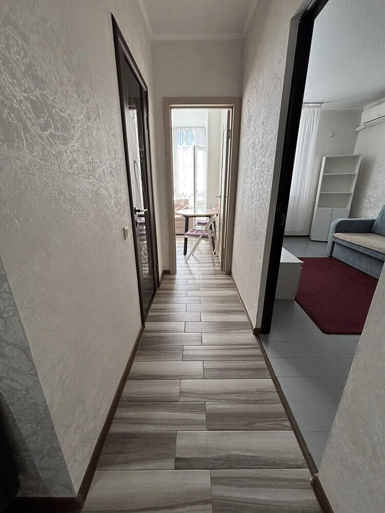 1-к. квартира 35 кв.м, 7/7