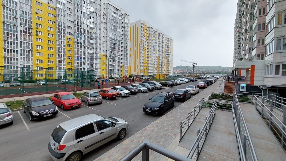 3-к. квартира 90 кв.м, 3/16
