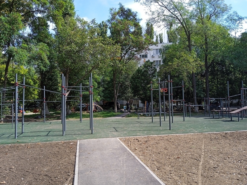 3-к. квартира 100 кв.м, 1/5
