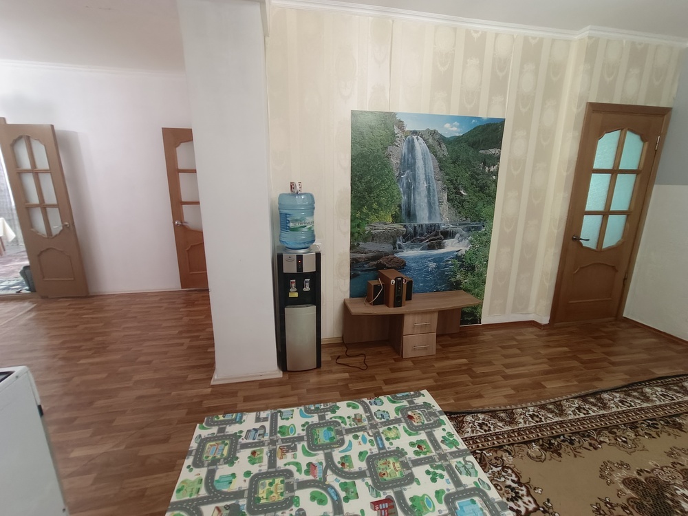 4-к. квартира 111.8 кв.м, 1/7