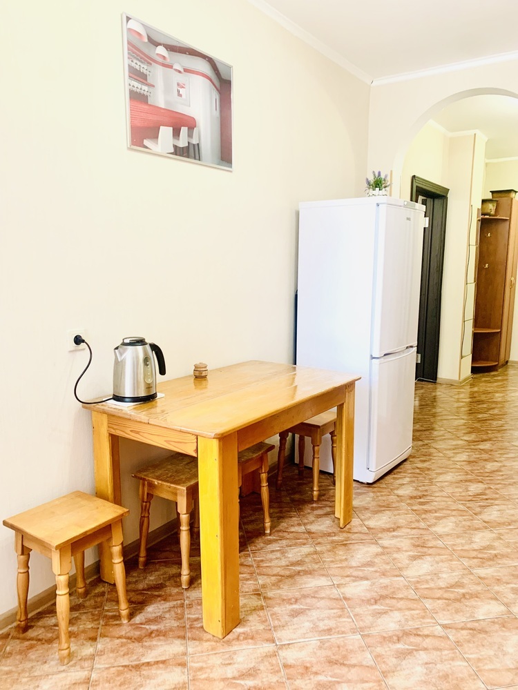 1-к. квартира 54 кв.м, 1/9