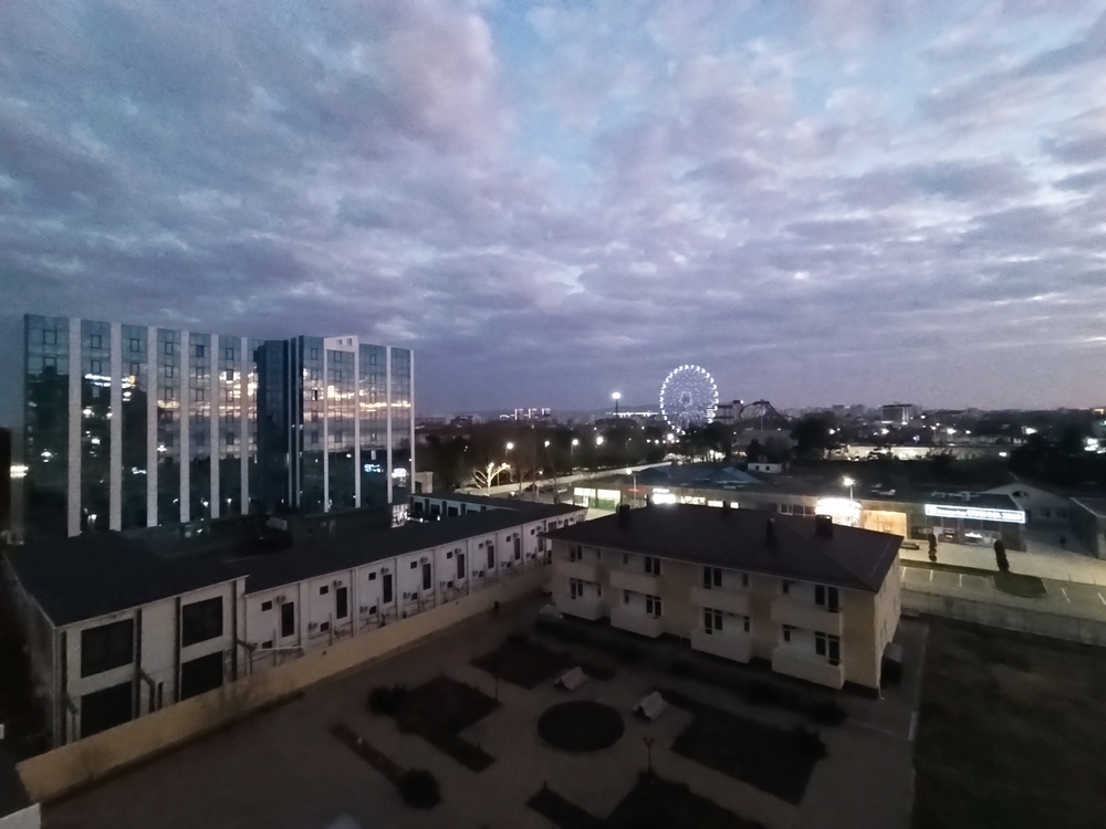 1-к. квартира 50.7 кв.м, 6/12