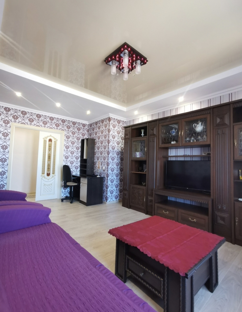 2-к. квартира 80 кв.м, 12/12