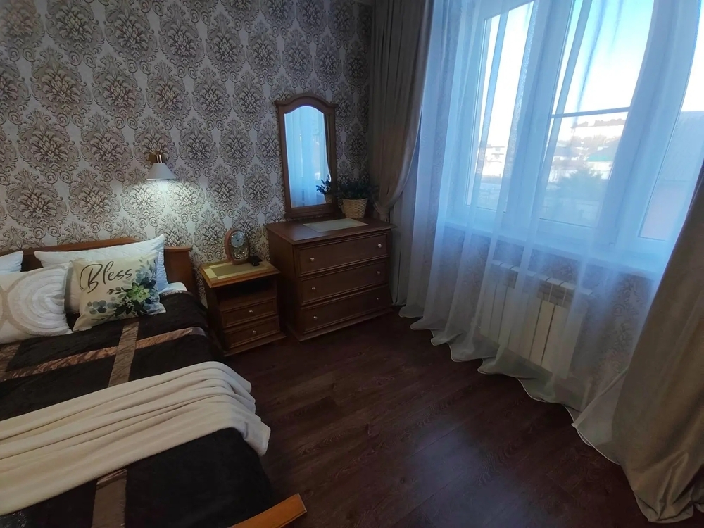 1-к. квартира 42 кв.м, 2/9