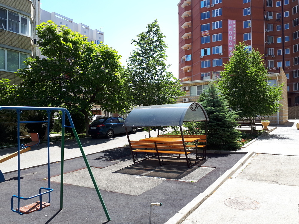 2-к. квартира 55 кв.м, цоколь/6