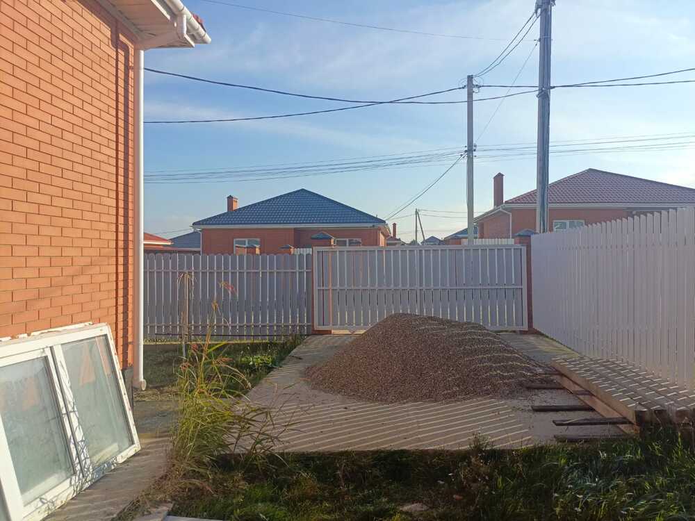 Дом 100 кв.м на участке 4.5 сот