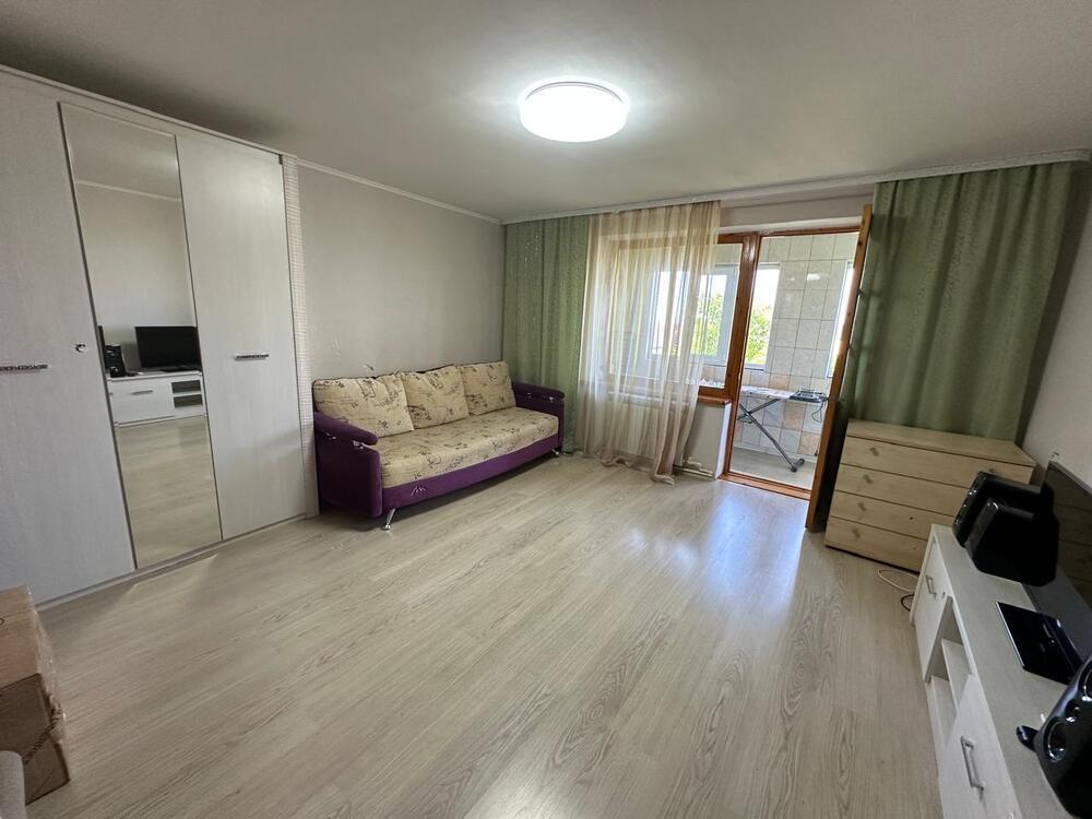 1-к. квартира 48 кв.м, 2/2