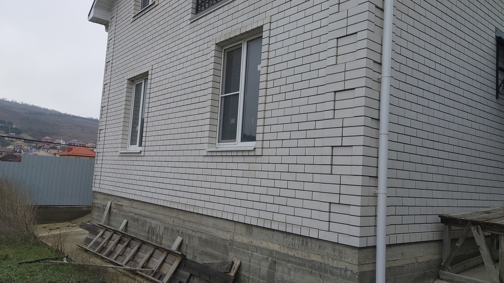 Дом 146 кв.м на участке 4.5 сот
