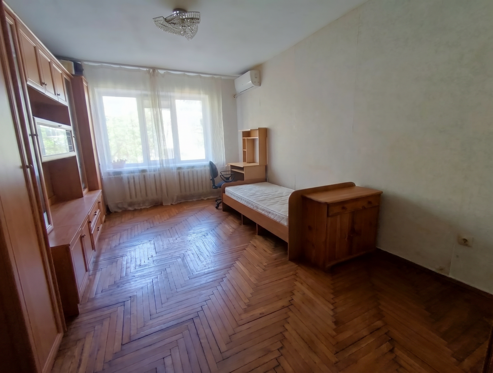 2-к. квартира 57 кв.м, 1/5