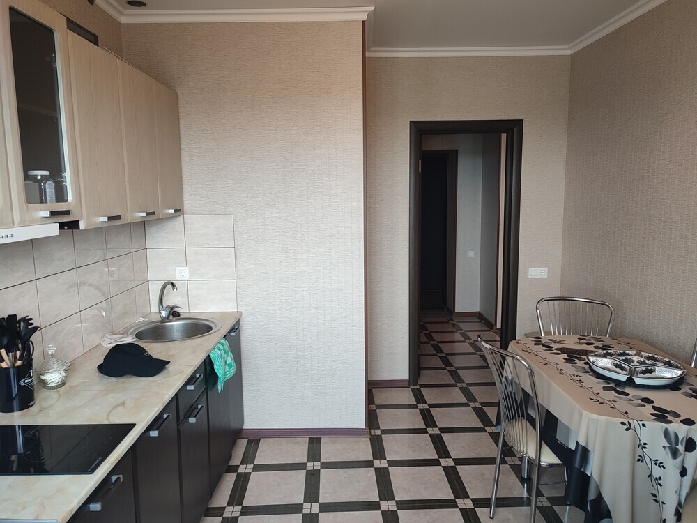 2-к. квартира 56 кв.м, 4/4